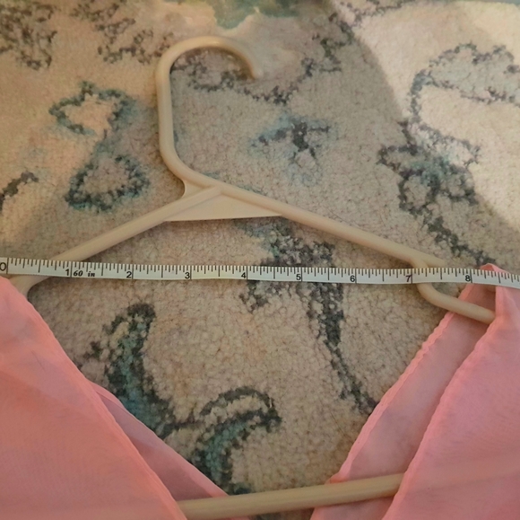 Swimsuit coverup - Picture 4 of 4